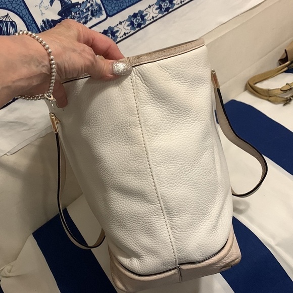 Kate Spade tote - Picture 4 of 13